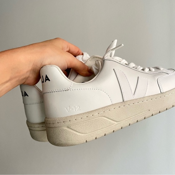 Veja // V-12 Leather White Sneakers - Picture 7 of 9